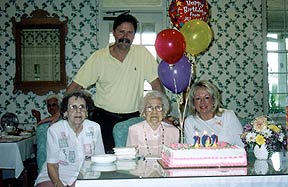 Ruth Lundberg is 101