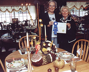 Thanksgiving table