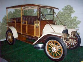 1912 Oldsmobine REO