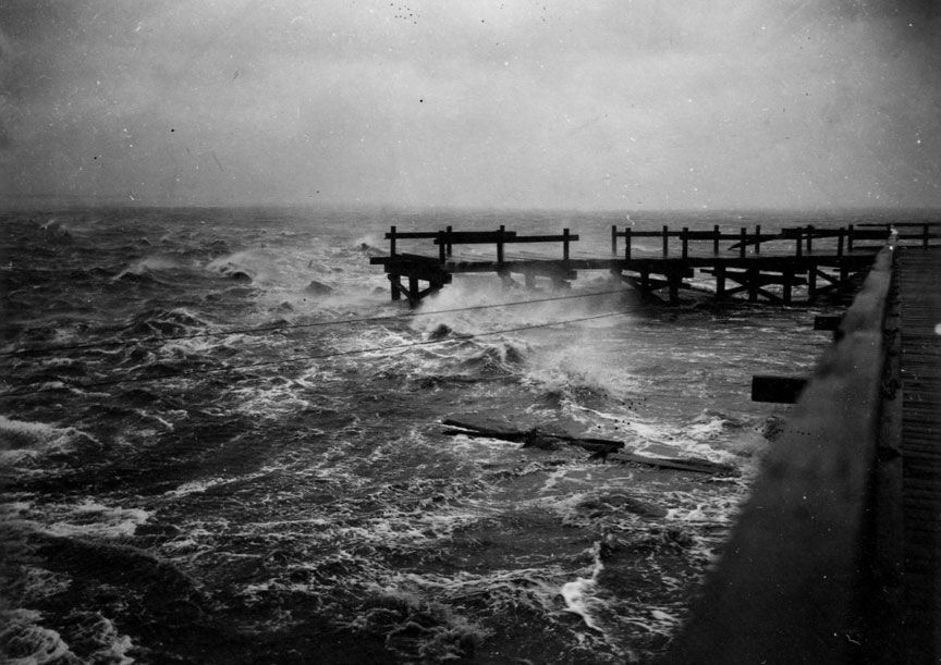 Force of the hurricane from Scobie's Dock in Titusville, FL