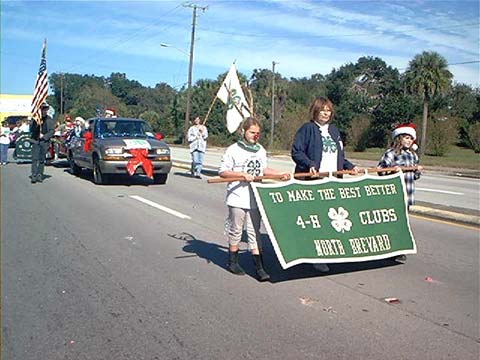 4-H in the 2004 Mims Christmas Parade