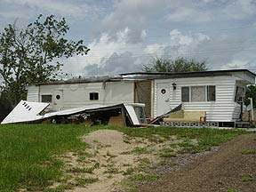 Hurricane Charley - mobile home damage
