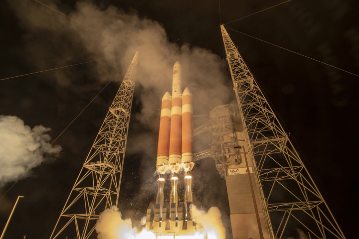 8/12/18-ULA's Delta IV launches Parker Solar Probe - c