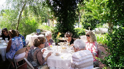 Guests at the Homespun Tea-1