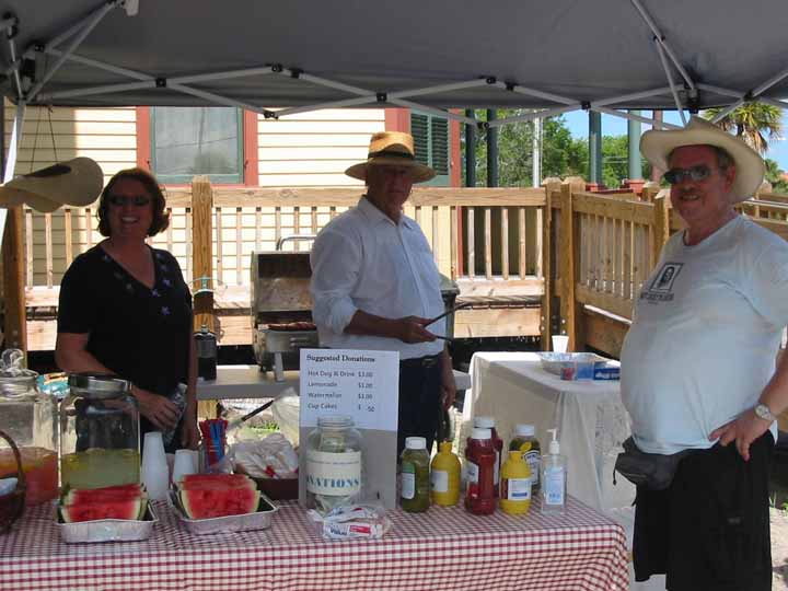 110703-MitchMorgan_C#40003