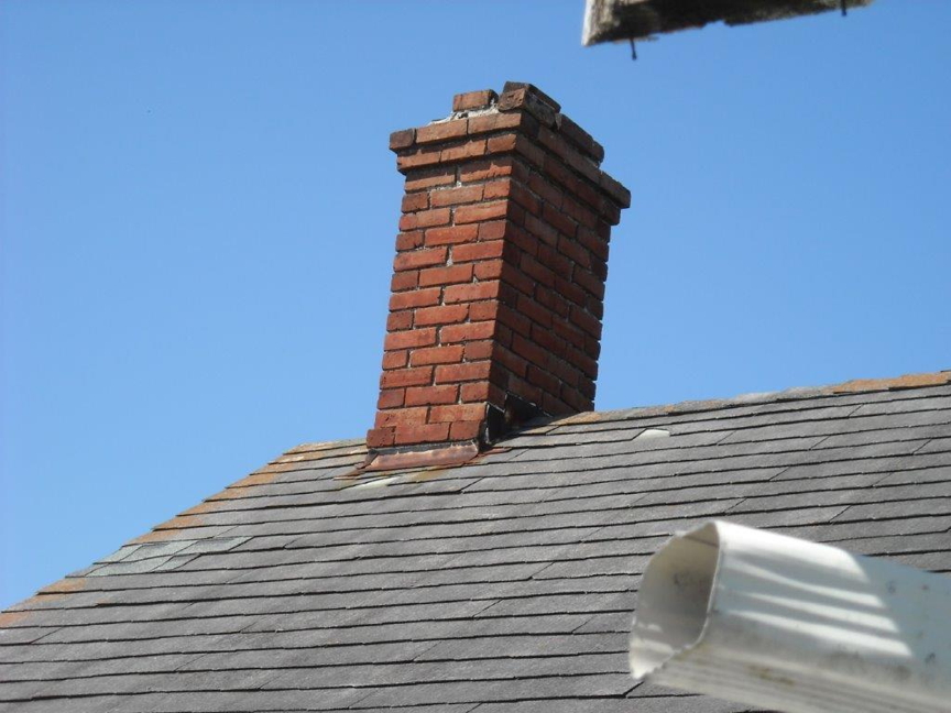 West side chimney before restoration