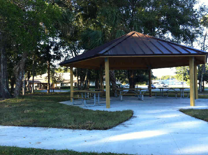 The main gazebo with picnic tables, near the Center building. The main gazebo with picnic tables, near the Center building.