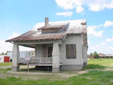 Olivers Camp on foundation in Heritage Village