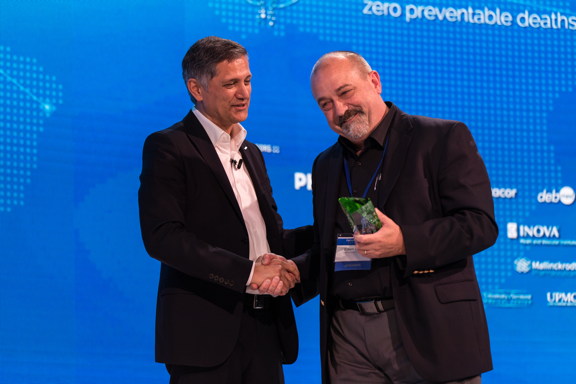 Edwin Loftin & Joe Kiani Edwin Loftin & Joe Kiani